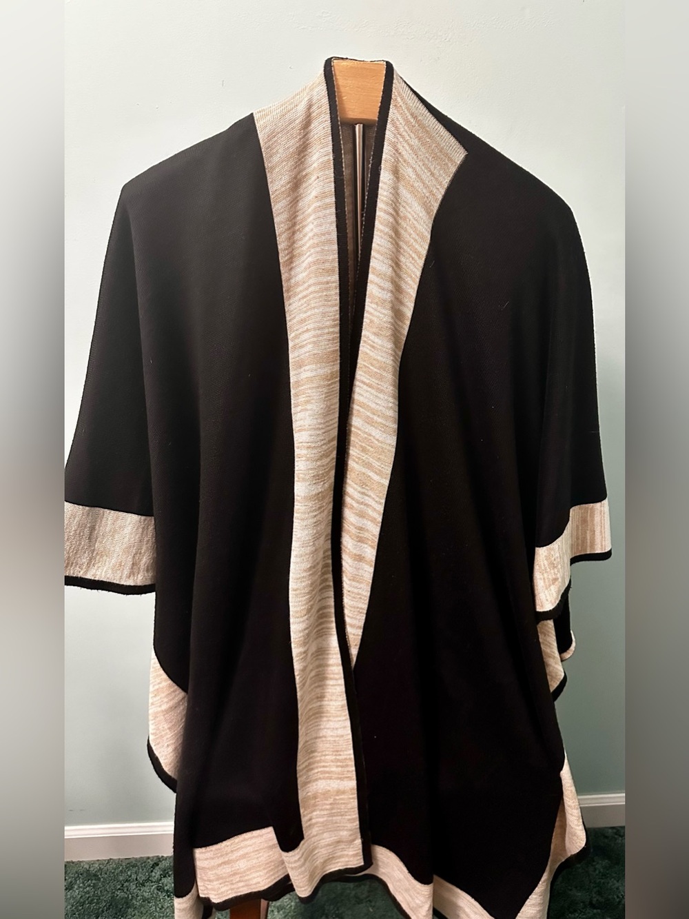 Calvin Klein Colorblock Open Front Ruana Poncho Cape/ Wrap One Size